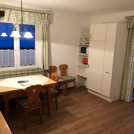 Appartementhaus Schuetter * 하우스 임 엔슈탈